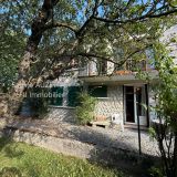 Maison 10 pièces / 200 m² / 250 000 € / LA JAVIE